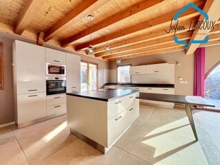  Maison à vendre 10 pièces 272 m²