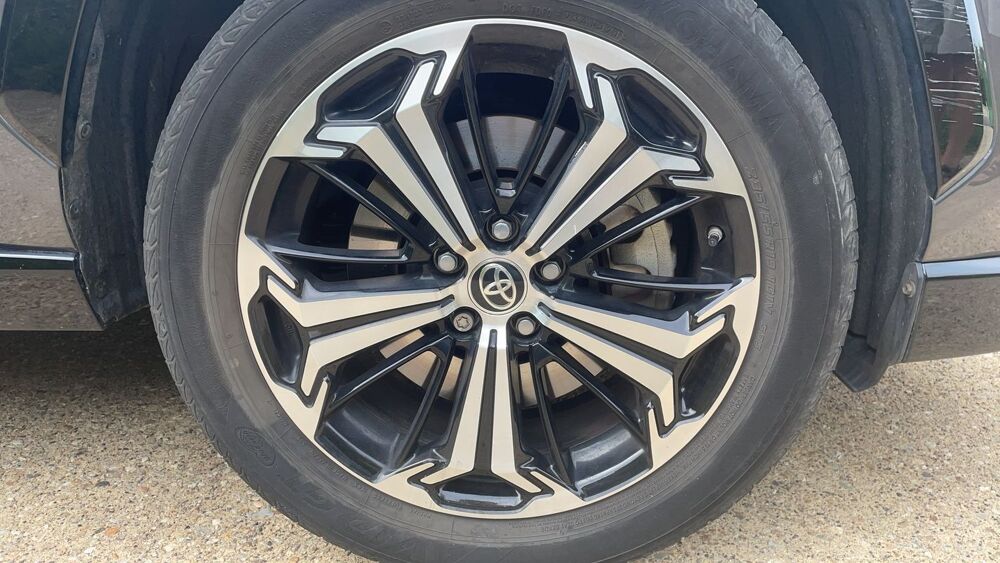 RAV 4 2.5 VVT-i 306 Plug in Hybrid AWD E-CVT Collection - Entretie 2021 occasion 63200 Chambaron Sur Morge