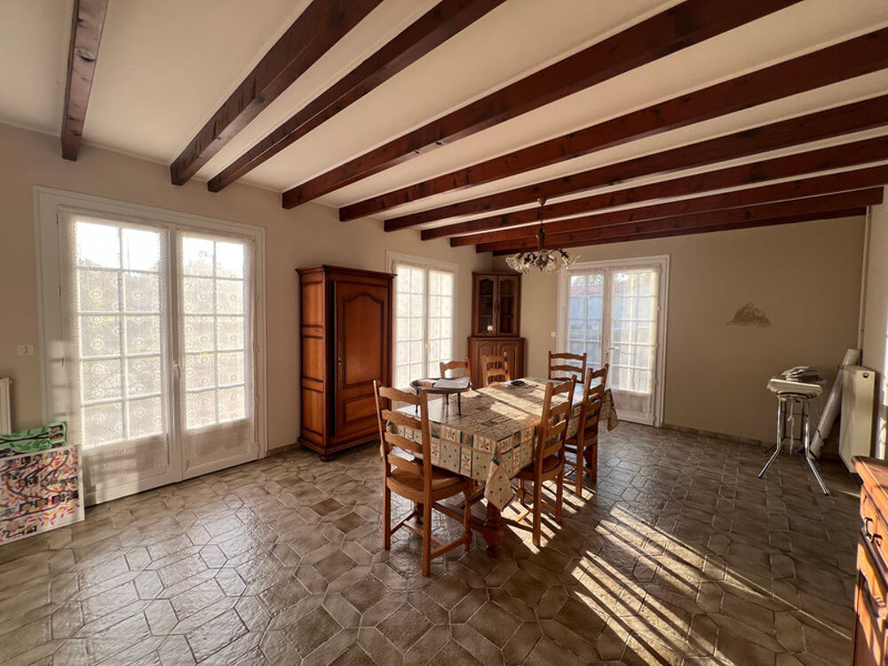 Vente Maison Maison à vendre 5 pièces CHERAC (17) Cherac
