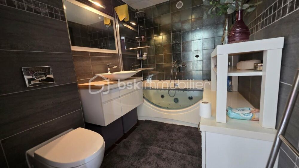 à vendre  Maison Le Luc (83340)