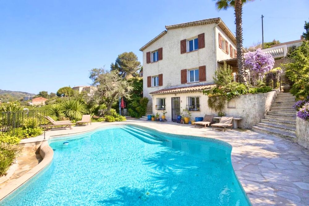 Vente Villa Villa rénovée Nice St Pancrace 7 pièces 216 m2 avec piscine Nice