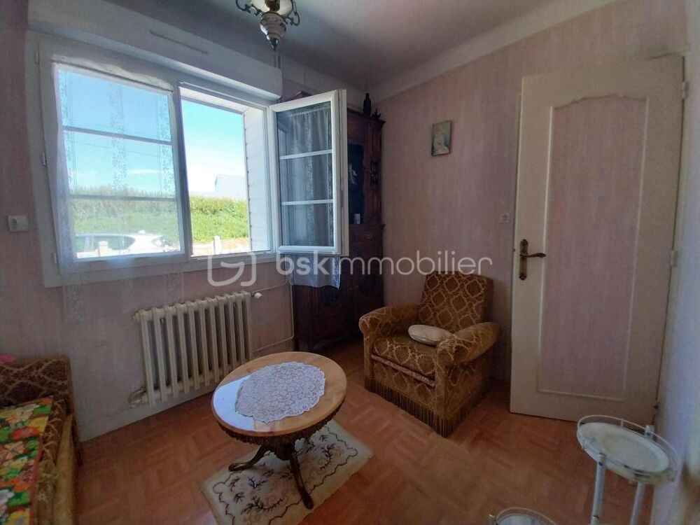 Vente Maison Pavillon de plain-pied proche des services de la ville de Gorron Gorron