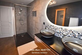  Maison  vendre 7 pices 209 m