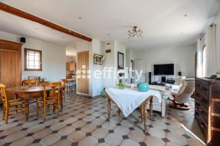  Maison � vendre 10 pi�ces 205 m�