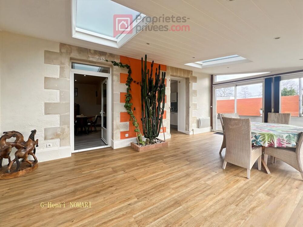 Maison Chateaubriant 7 pièce(s) 214 m2 - Terrain de 4758m²