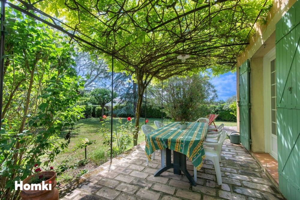 Vente Maison Maison/Villa T6 de 156 m² à Morières-lès-Avignon 84310 Morieres les avignon
