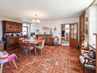  Maison  vendre 11 pices 215 m