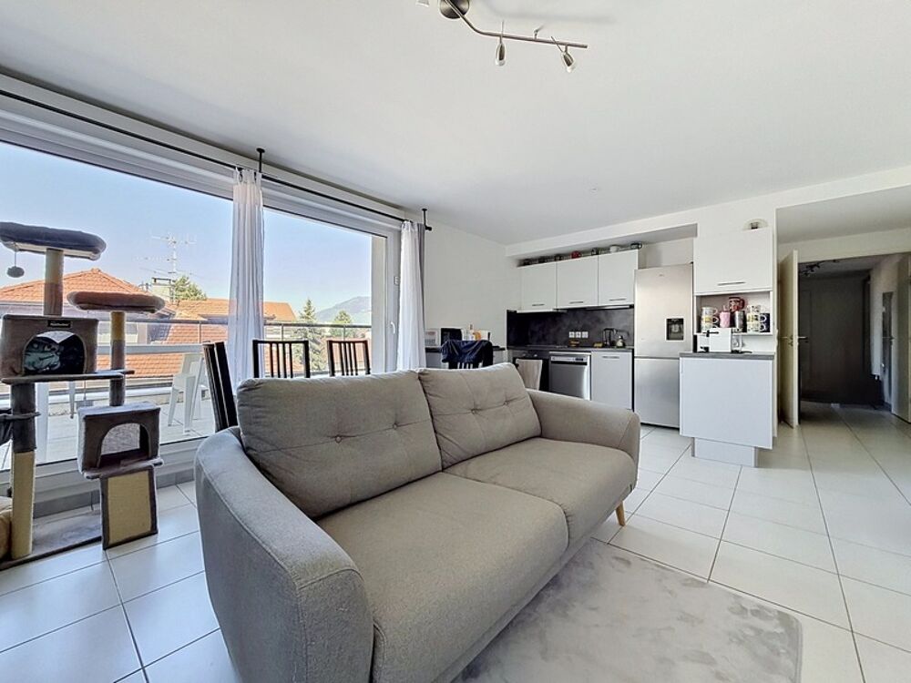 Appartement T3 à vendre - Grande terrasse au dessus des toits - VILLE LA GRAND (74)