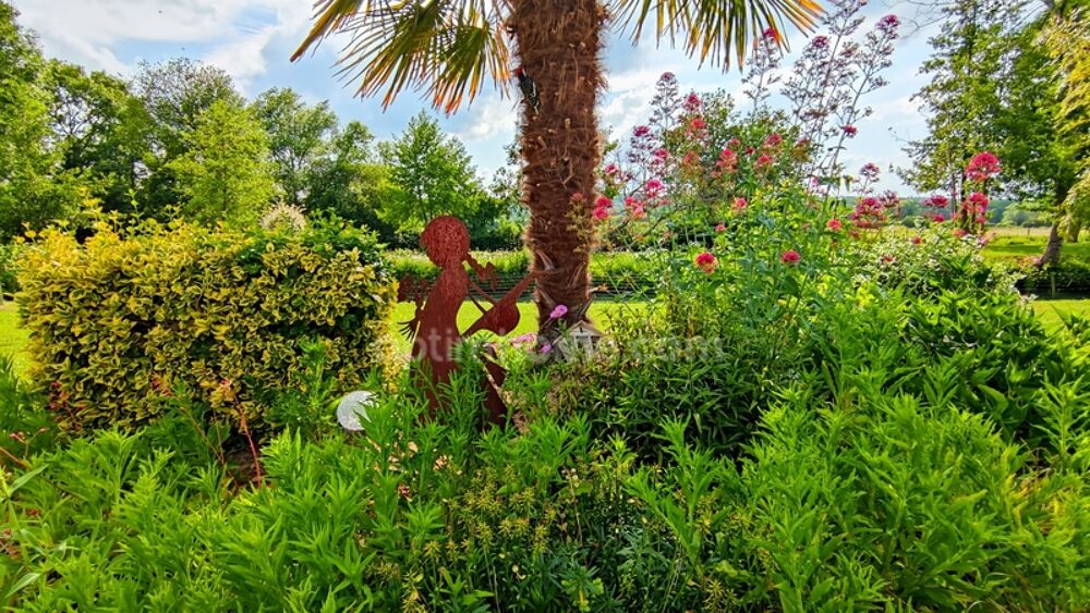 Propriété de caractère avec vue rivière, jardin paysager et volumes exceptionnels  EFFET WAOUH