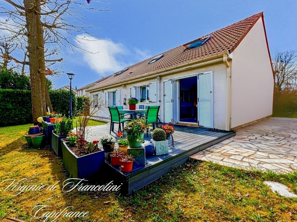 Le Plessis-Trévise-Maison 240 m2 au sol-Parcelle720m2-7 pièces-6 chambres-Luminosité-jardin-terrasse-garage-buanderie
