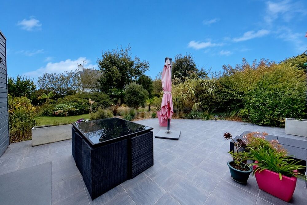 Dpt Cotes dArmor (22) -à vendre -PLEUMEUR-BODOU - Maison T10  245 m² - 7 chambres -Terrain 1 661 m² - Double garage - Appartem