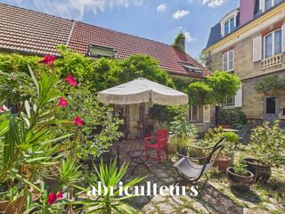 Vente Maison Maison Historique de Charme 103 m² – Cour Pavée & Terrasse – en vente à Le Pecq (78230) Le pecq