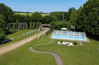 Propriété/château - 8 pièce(s) - 338 m²
