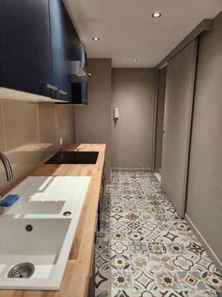  Appartement à louer 2 pièces 49 m²