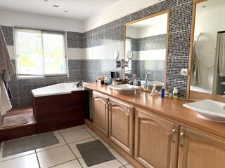  Maison � vendre 8 pi�ces 162 m�