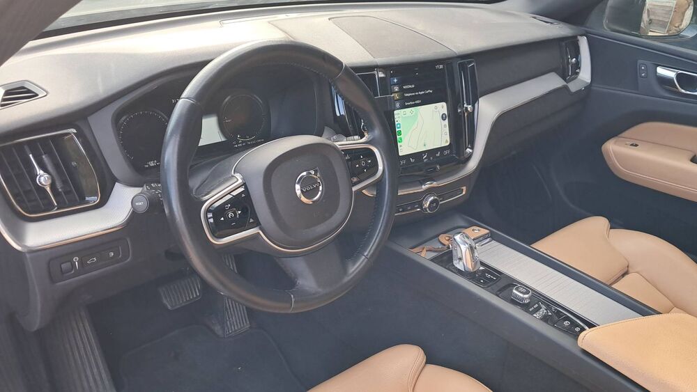 XC60 2.0 T8 407 Plug in Hybrid AWD Geartronic8 Inscription Luxe 2018 occasion 20137 Zonza
