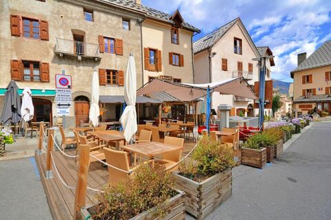Fonds de commerce restaurant crêperie Serre Chevalier 599500 05220 Le monetier les bains