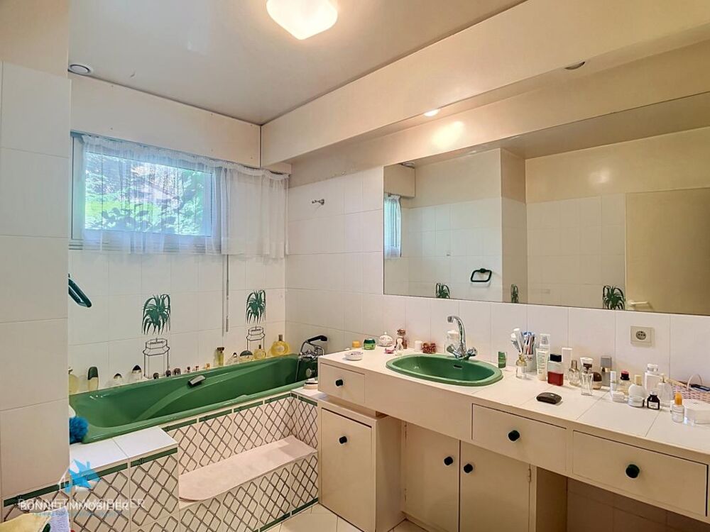 � vendre  Villa Chamali�res (63400)