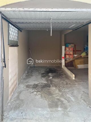  Parking / Garage � vendre 11 m�