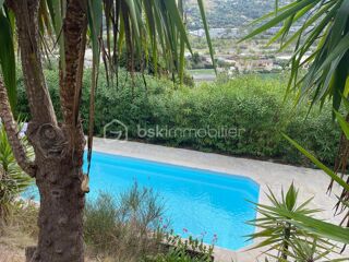  Villa  vendre 7 pices 203 m