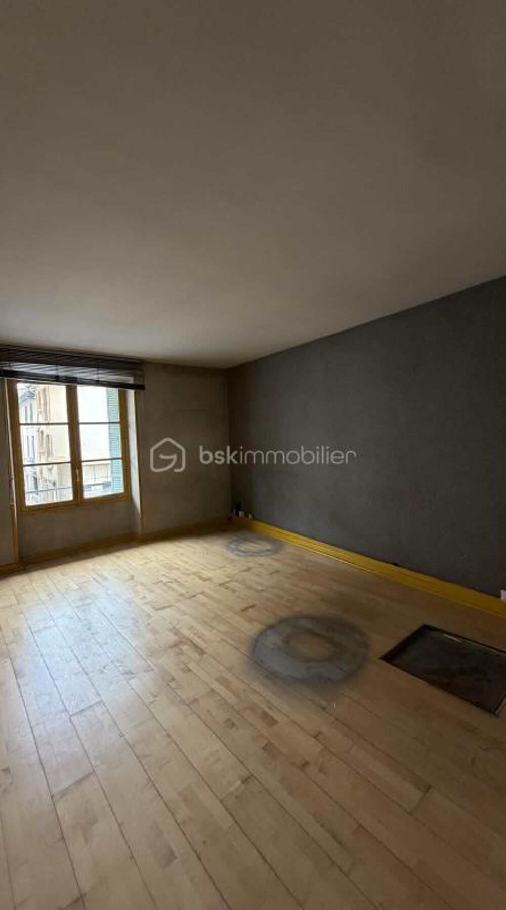 ? Appartement de 60m² à rénover - Romans-sur-Isère