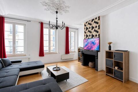  Appartement à vendre 13 pièces 300 m²