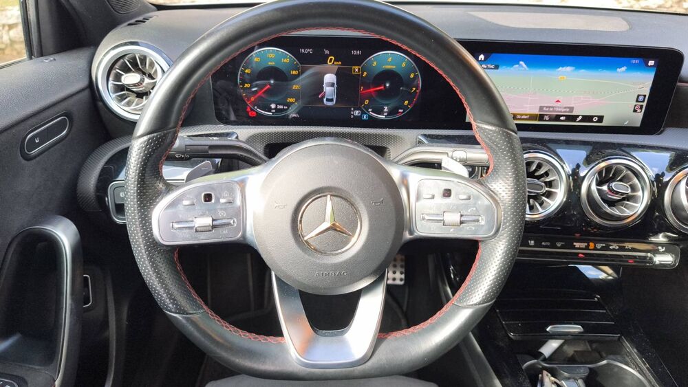 Classe A 180 136 7G-DCT AMG Line - Entretien constructeur Toit ouvran 2021 occasion 95590 Nointel
