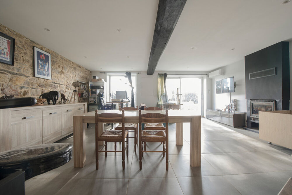 Vente Maison Grande maison familiale � 4 chambres, jardin et d�pendances � proche Derval (44) Derval