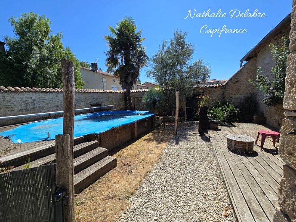 Maison à vendre 7 pièces proche de SAINT MAIXENT L'ECOLE (79)