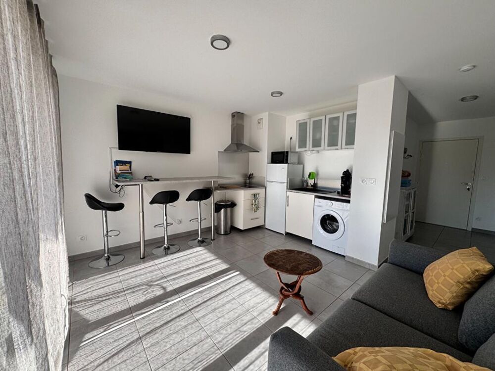 Appartement Le Lavandou 2 pièces 40 m2 Et grande terrasse