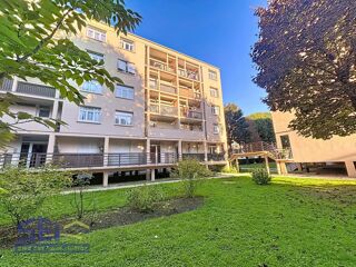  Appartement  vendre 4 pices 70 m