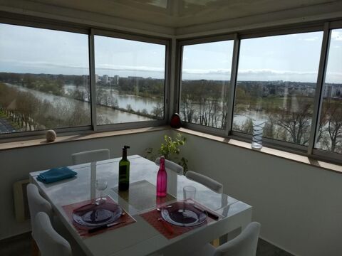   Appartement Vue Loire imprenable Appartement - 2 pice(s) - 51 m