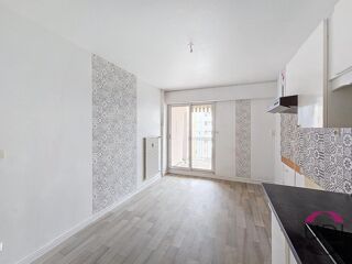  Appartement � vendre 4 pi�ces 80 m�