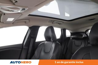 V40 2.0 T2 Signature Edition 122 ch 2019 occasion 92130 Issy-les-Moulineaux