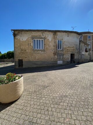  Maison Magnac-sur-Touvre (16600)