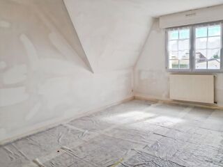  Maison à louer 7 pièces 159 m²