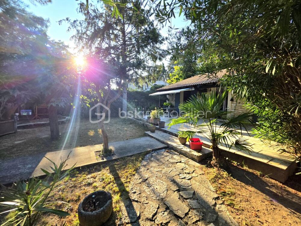 Vente Maison EXCLUSIVITE / BAGNOLS SUR CEZE / PISCINE / GRANDE FAMILLE OU INVESTISSEMENT LOCATIF Bagnols sur ceze