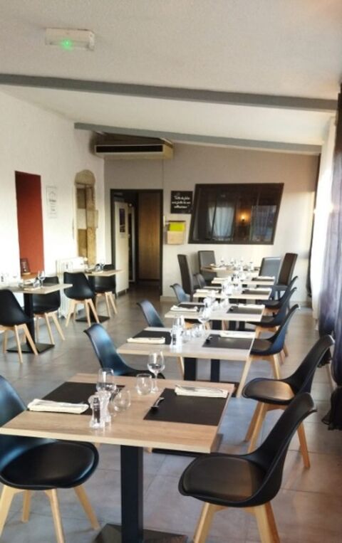   Restaurant + murs à vendre aux portes de VICHY (03) 