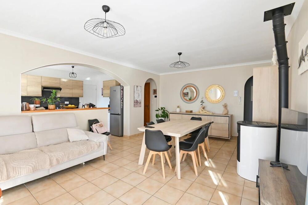 Maison de 5 pièces de 90 m² située à Nîmes