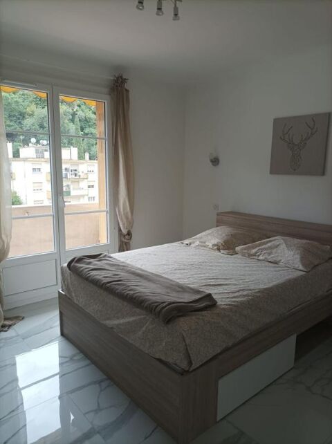  Appartement � louer 4 pi�ces 65 m�