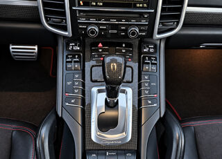 Cayenne 4.8 V8 420 AWD TIPTRONIC 8 GTS - Automatique Toit ouvrant 2013 occasion 72000 Le Mans