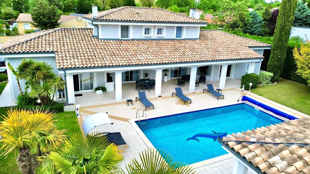 Vente Maison COUP DE CŒUR GARANTI : 285 m² DE PRESTATIONS HAUT DE GAMME, PISCINE CARRELÉE, POOL HOUSE ET INTIMITÉ TOTALE Castelginest