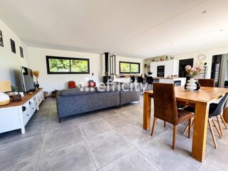  Maison � vendre 4 pi�ces 130 m�