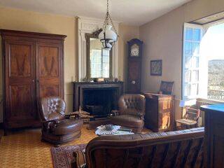  Maison  vendre 8 pices 160 m