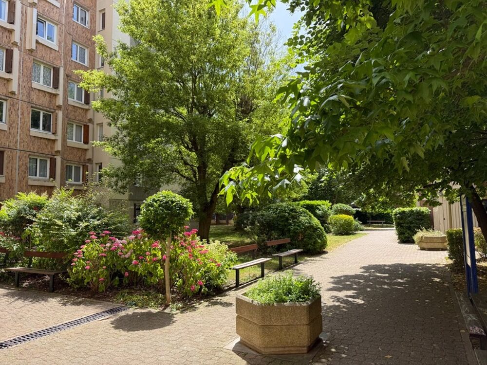 Vente Appartement Appartement 4 pièces de 83m² à MONTREUIL (93) Montreuil