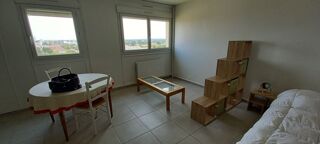  Appartement à louer 1 pièce 34 m²