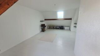  Maison à vendre 10 pièces 201 m²