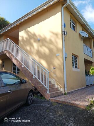  Immeuble à vendre 12 pièces 240 m²