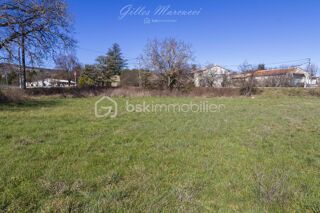  Terrain à vendre 727 m²