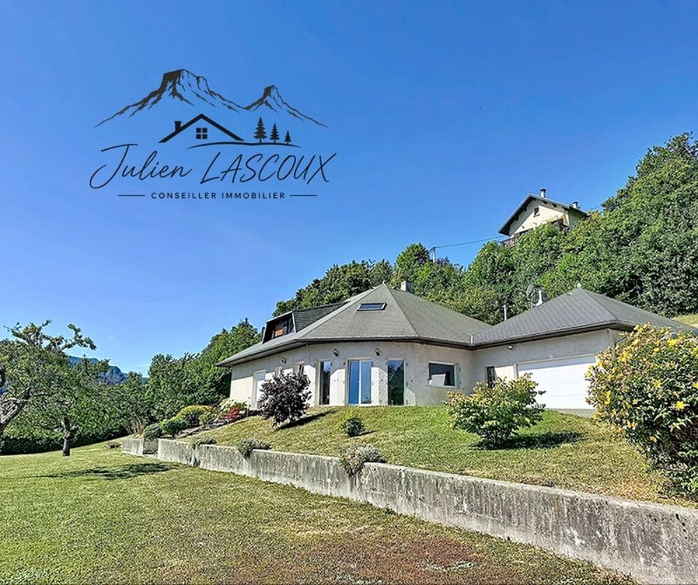 ENGINS  MAISON DEXCEPTION  208 M² HABITABLES  VUE PANORAMIQUE